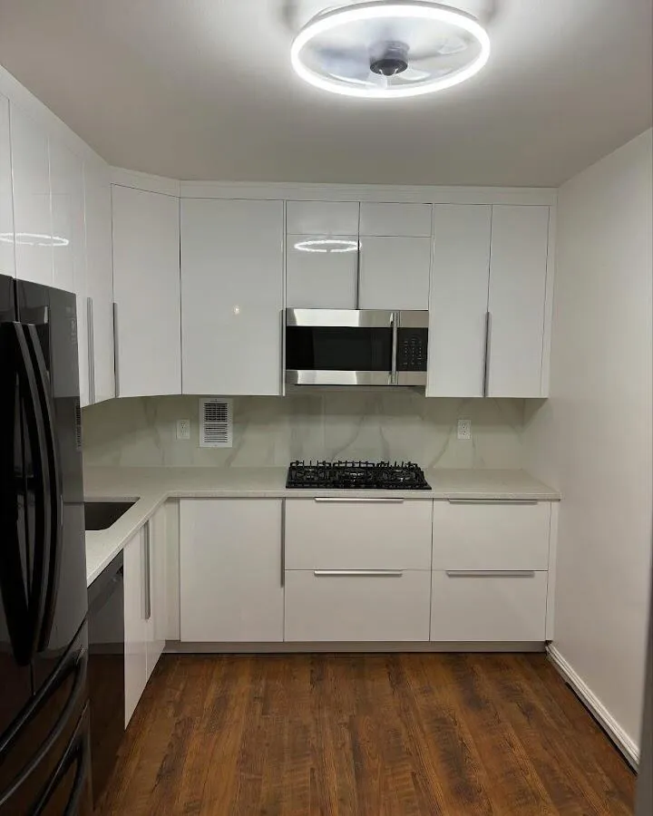 Renovated kitchen with quartz countertops in Derby